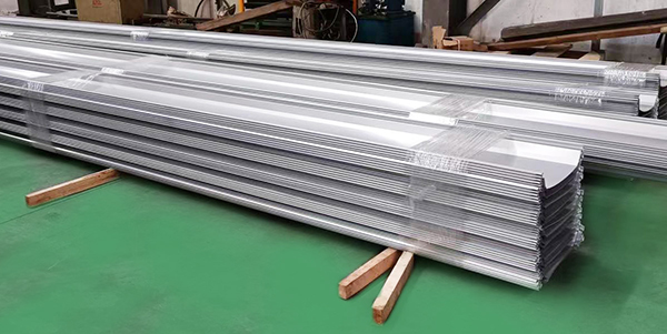 開口樓承板、縮口樓承板、閉口樓承板的特點(diǎn)